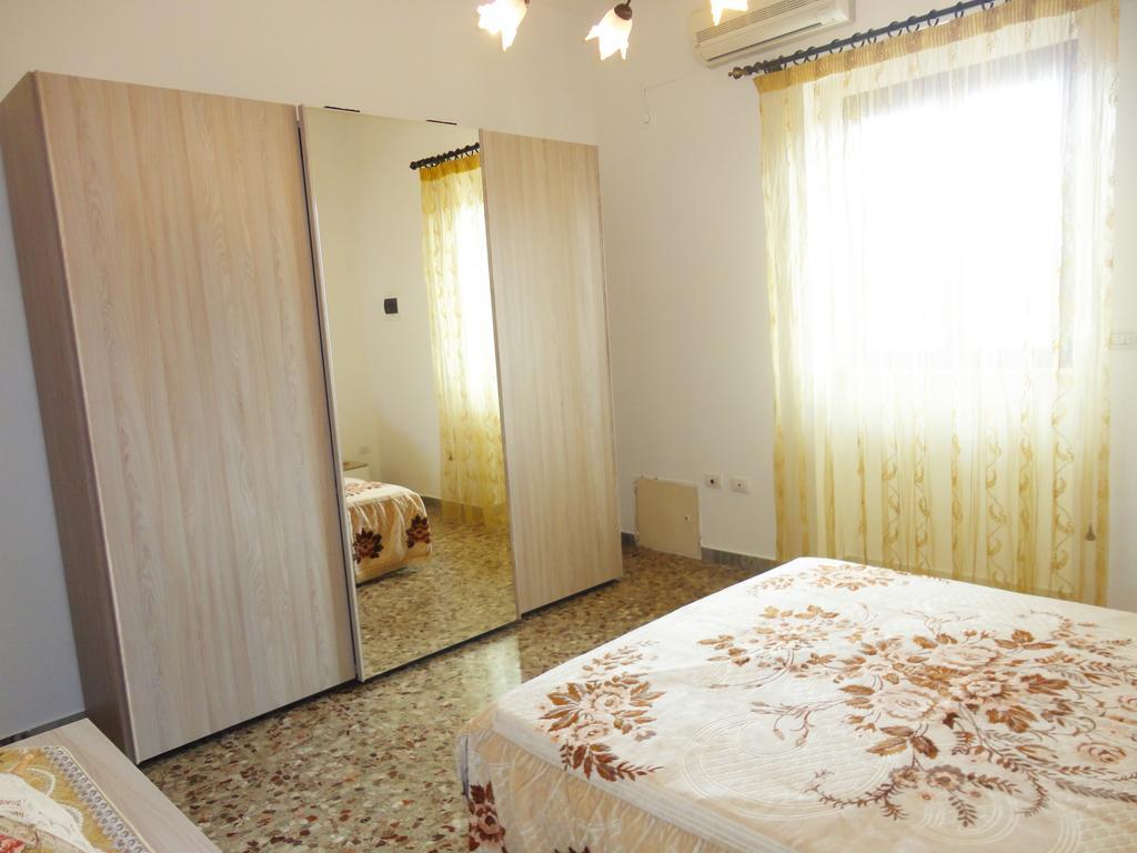 Casetta Indipendente Torre San Giovanni 103 Verso Sud エクステリア 写真
